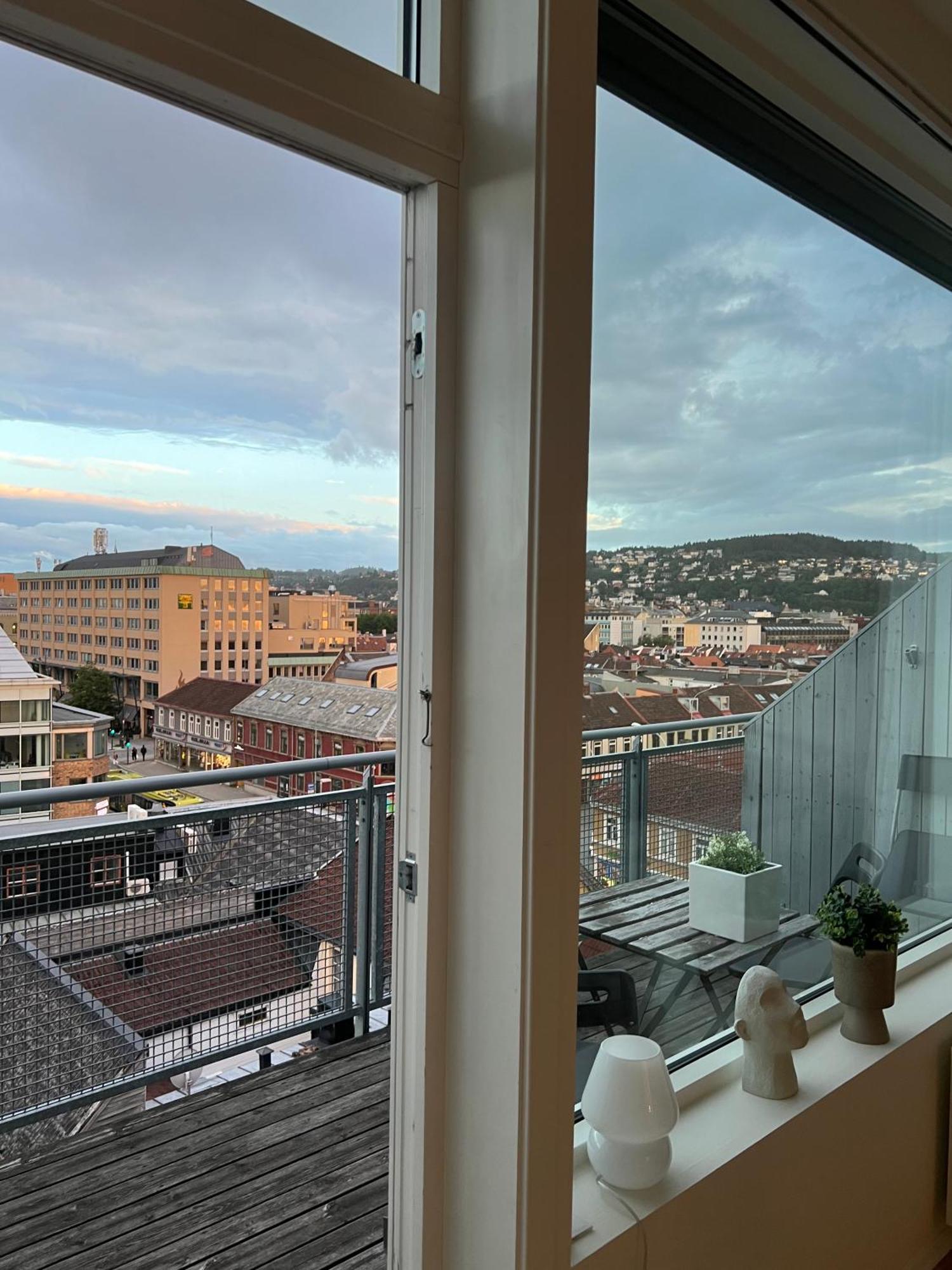 Penthouse In Trondheim City Centre Apartment ภายนอก รูปภาพ