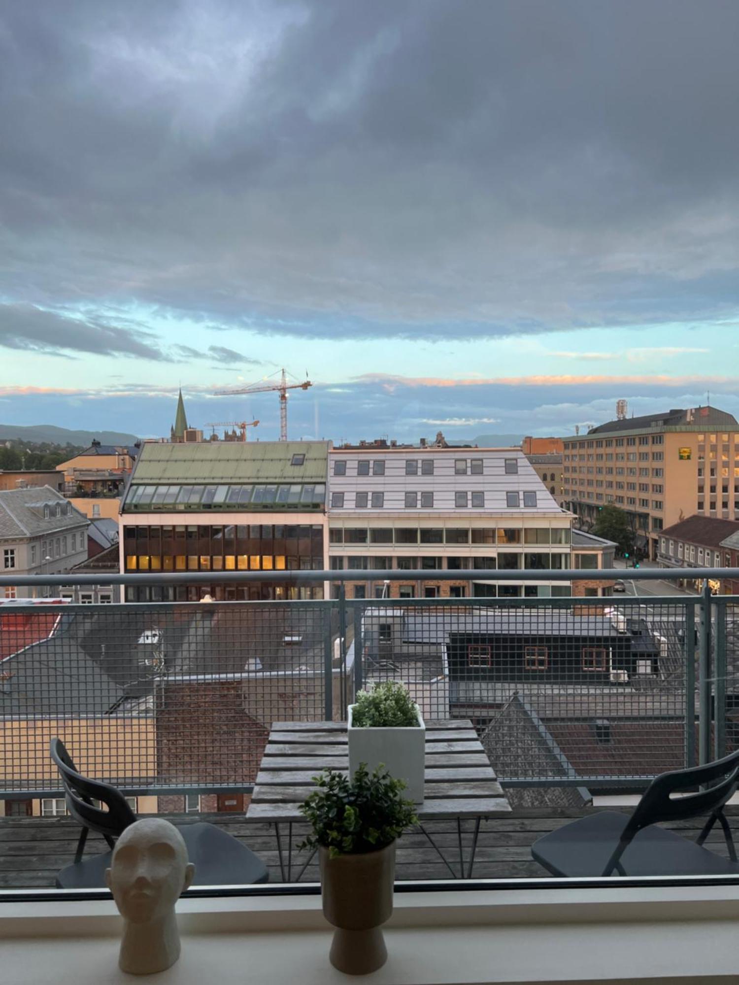 Penthouse In Trondheim City Centre Apartment ภายนอก รูปภาพ